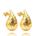 Złote modowe grawerowane kolczyki krople na sztyft złoto 375 